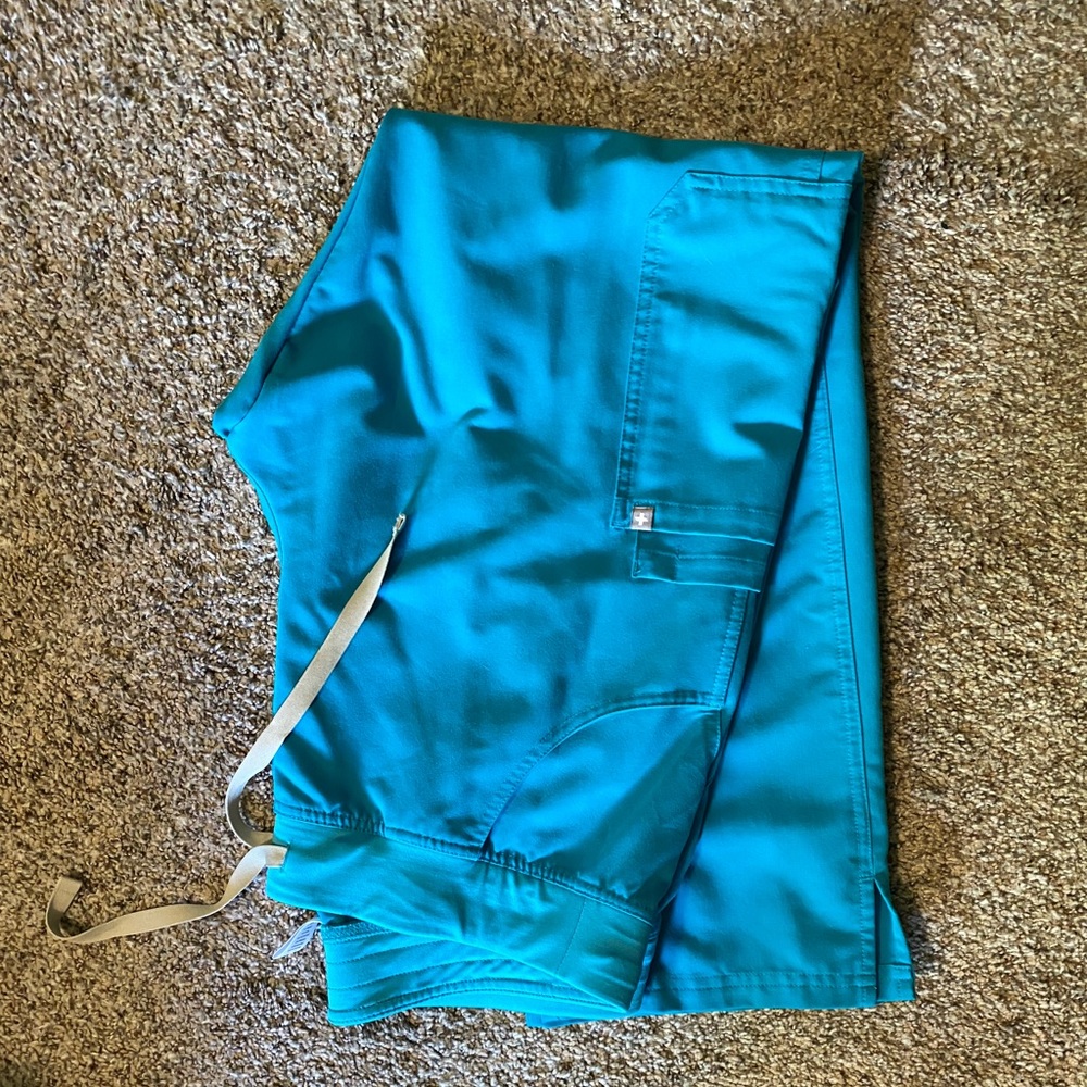 Teal kade bottoms figs